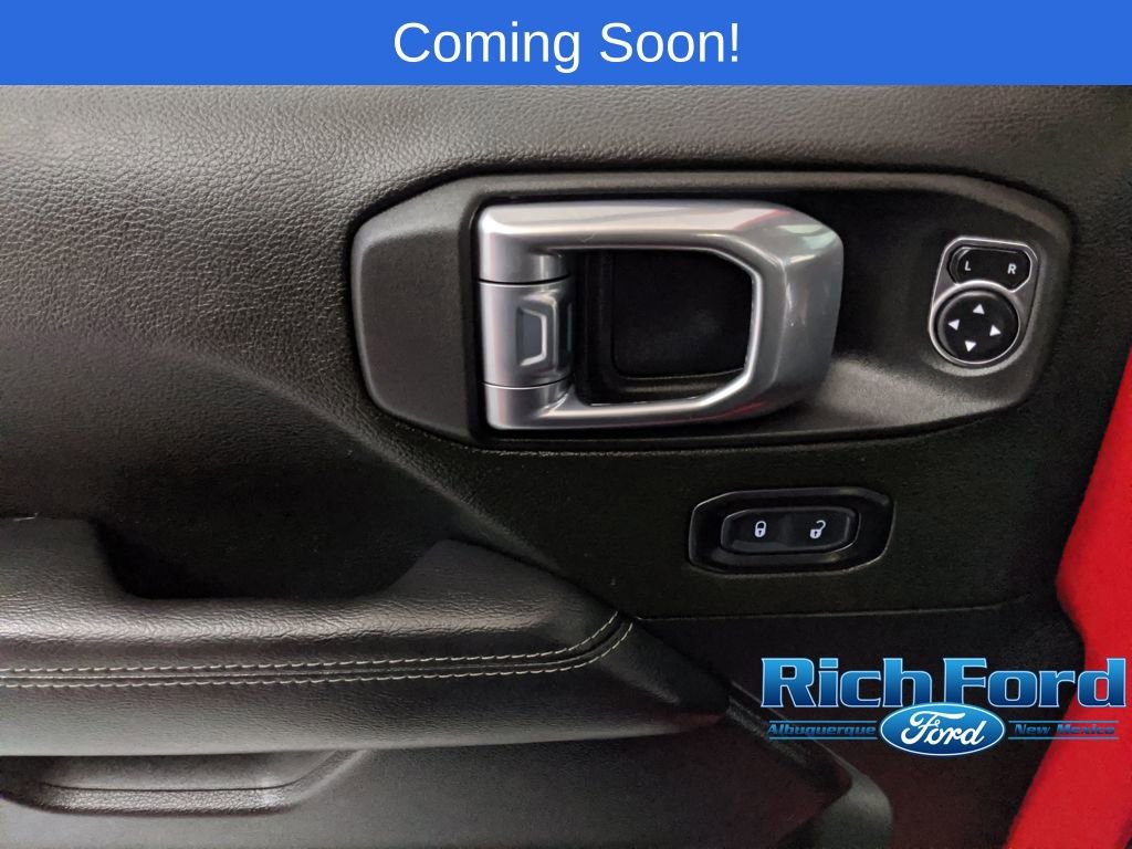 Used 2023 Jeep Wrangler Unlimited Sahara image 15