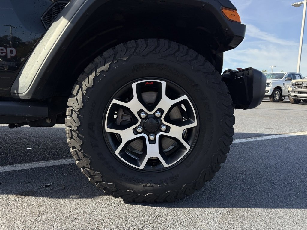 Used 2021 Jeep Wrangler Unlimited Rubicon w/ Cold Weather Group image 36