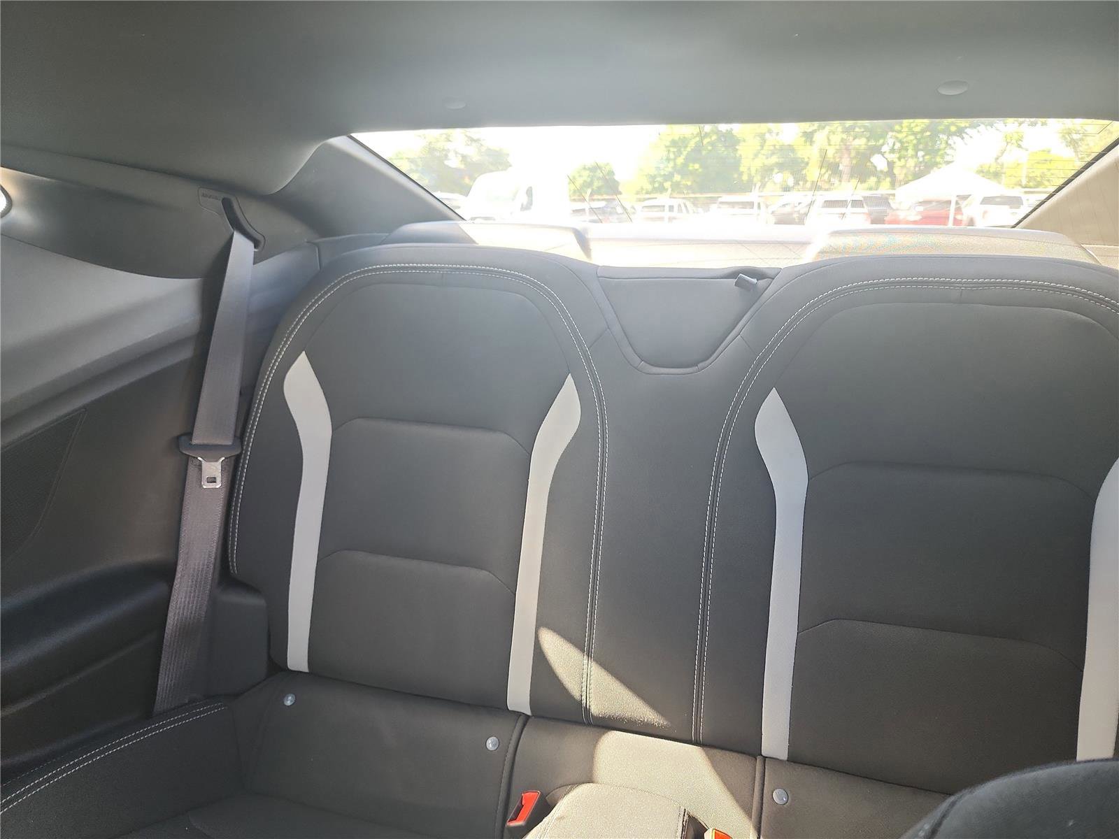 Used 2021 Chevrolet Camaro LT image 18