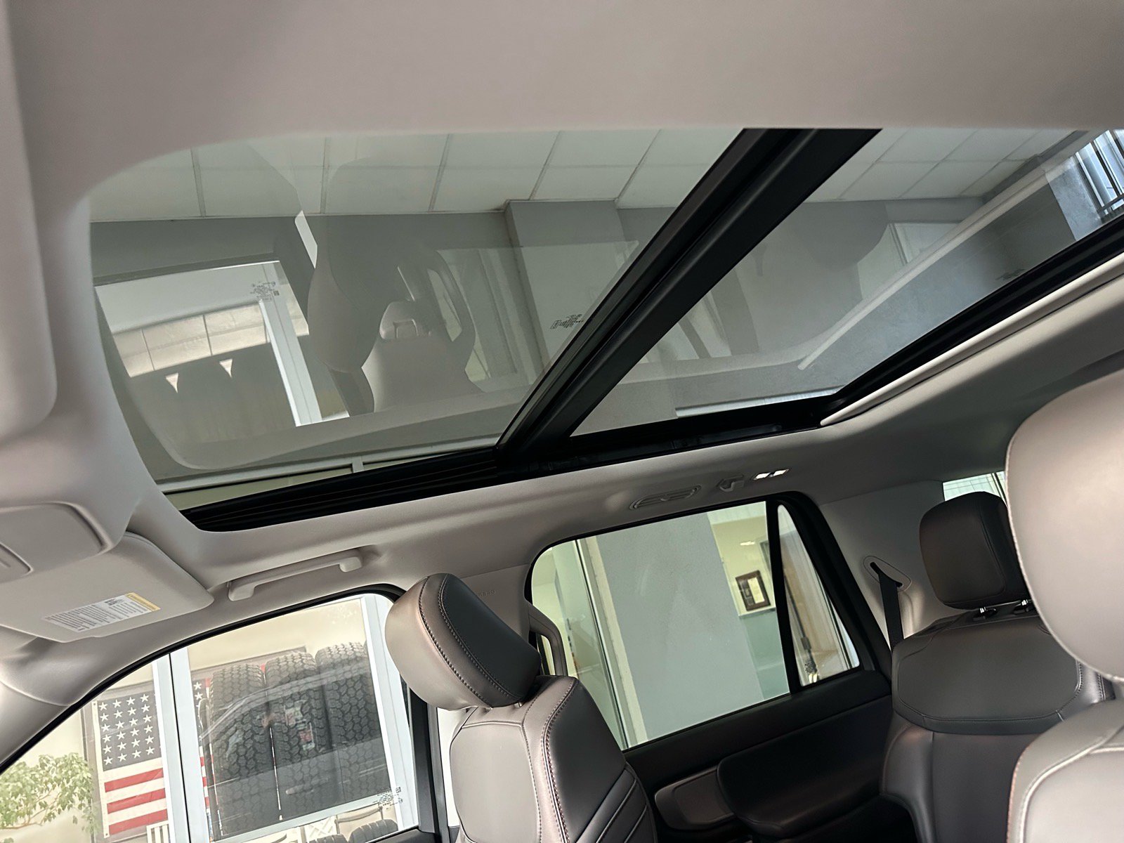 Certified 2025 Ford Expedition Active RWD image 24