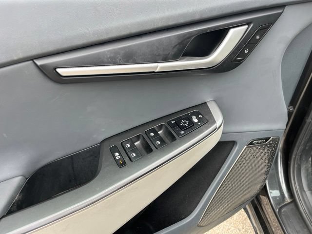 Used 2024 Kia EV6 Wind w/ Wind Technology Package AWD/4WD image 16