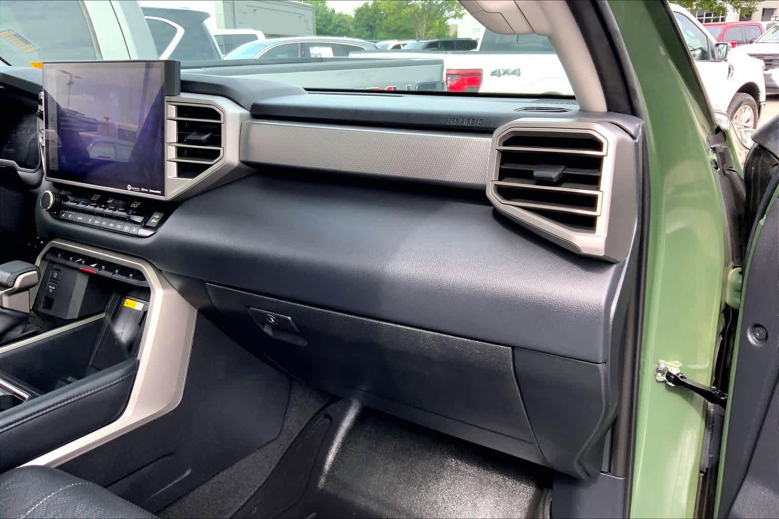 Used 2023 Toyota Tundra Limited w/ Power Package RWD image 17