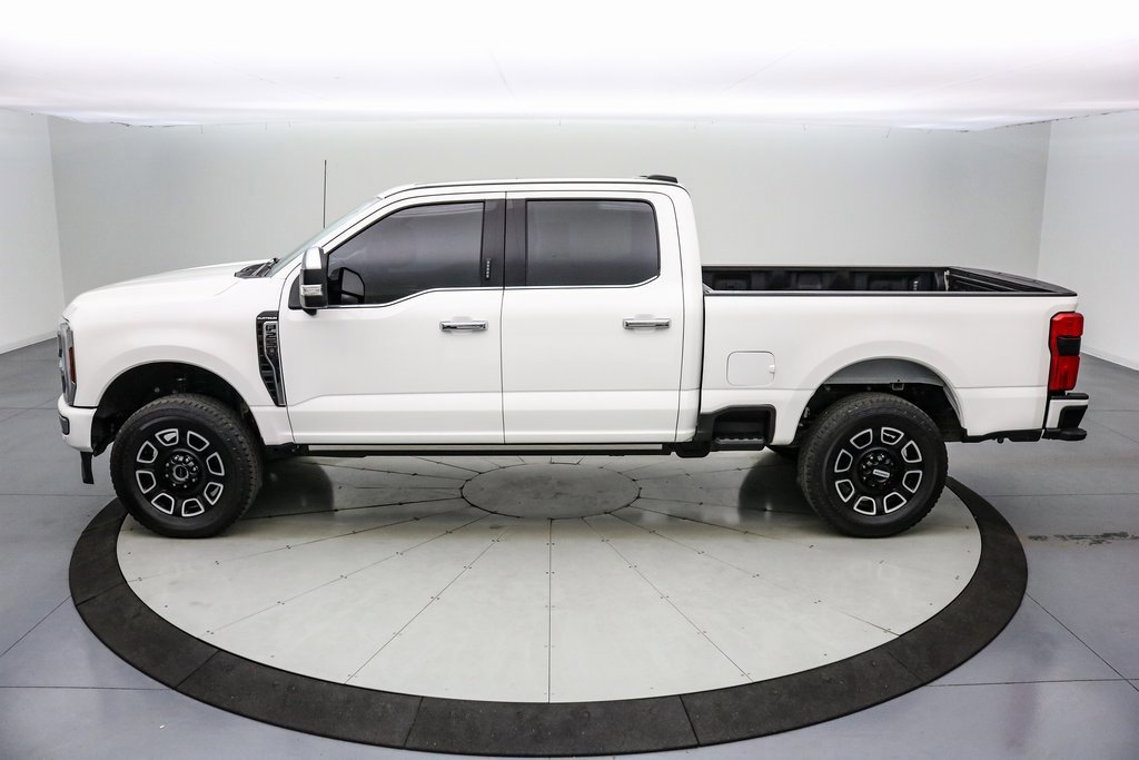Certified 2024 Ford F250 Platinum image 2