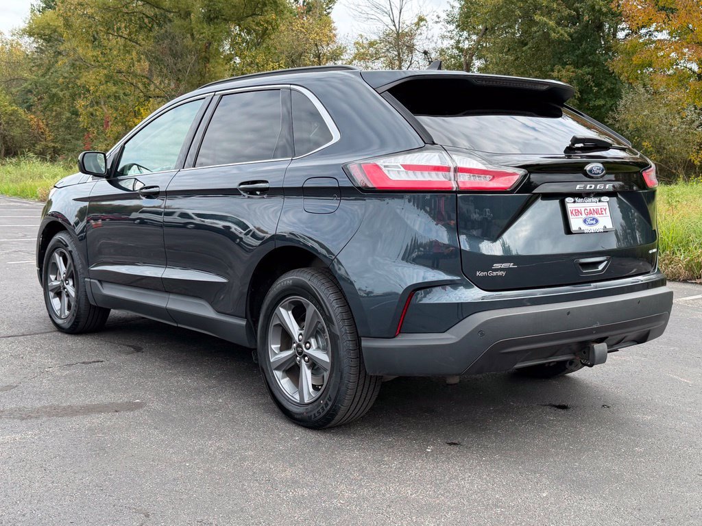 Certified 2022 Ford Edge SEL w/ Sport Appearance Package AWD/4WD image 13