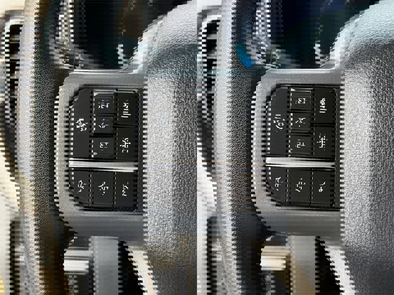 Certified 2024 Ford F250 Lariat w/ Lariat Ultimate Package image 13