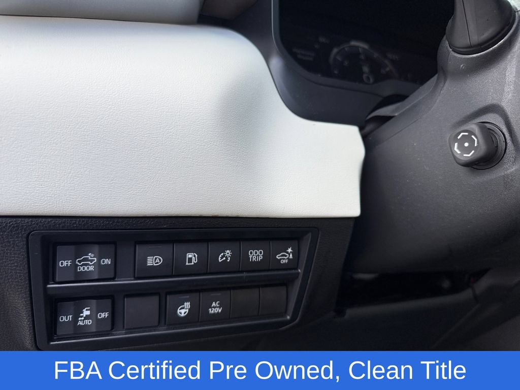 Used 2024 Toyota Tundra Capstone AWD/4WD image 20
