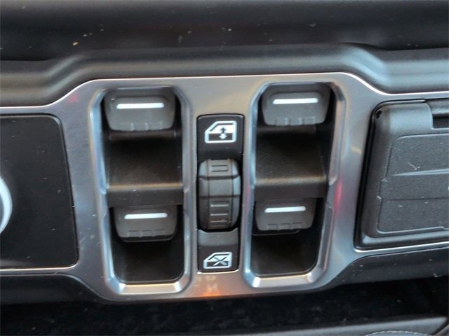 Used 2022 Jeep Wrangler Unlimited Sport image 22