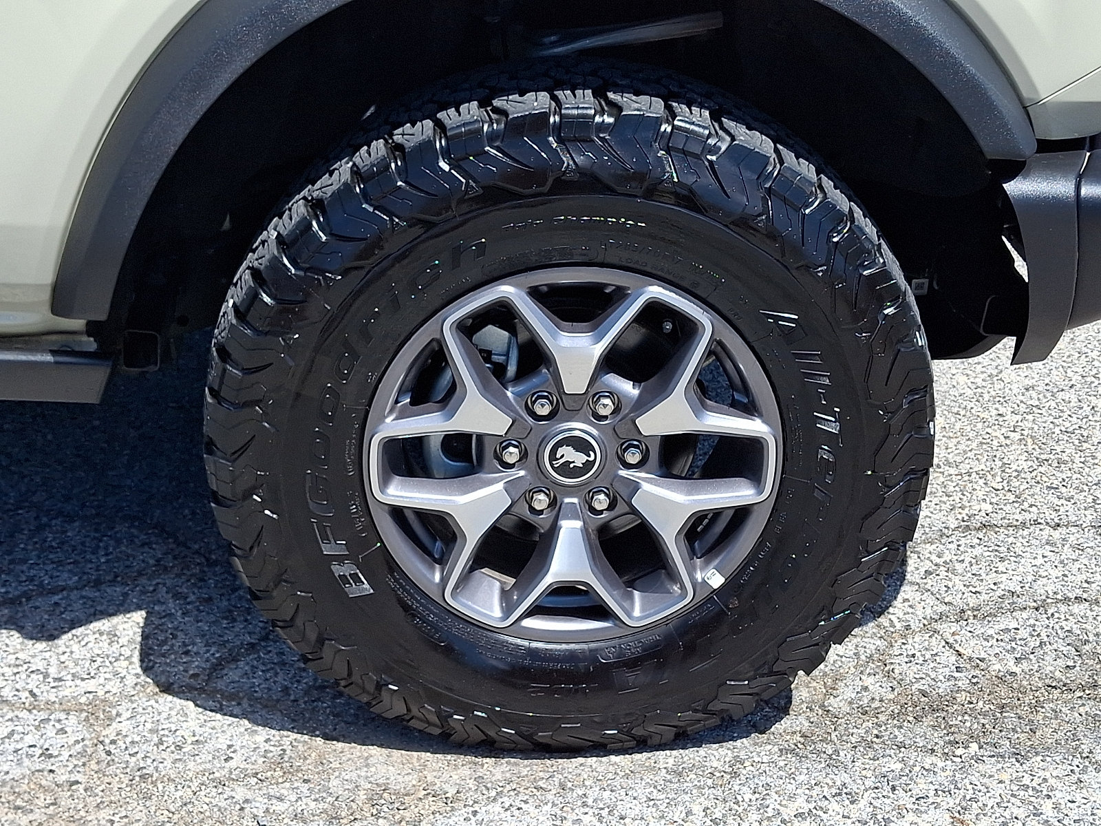 Certified 2025 Ford Bronco Badlands AWD/4WD image 11