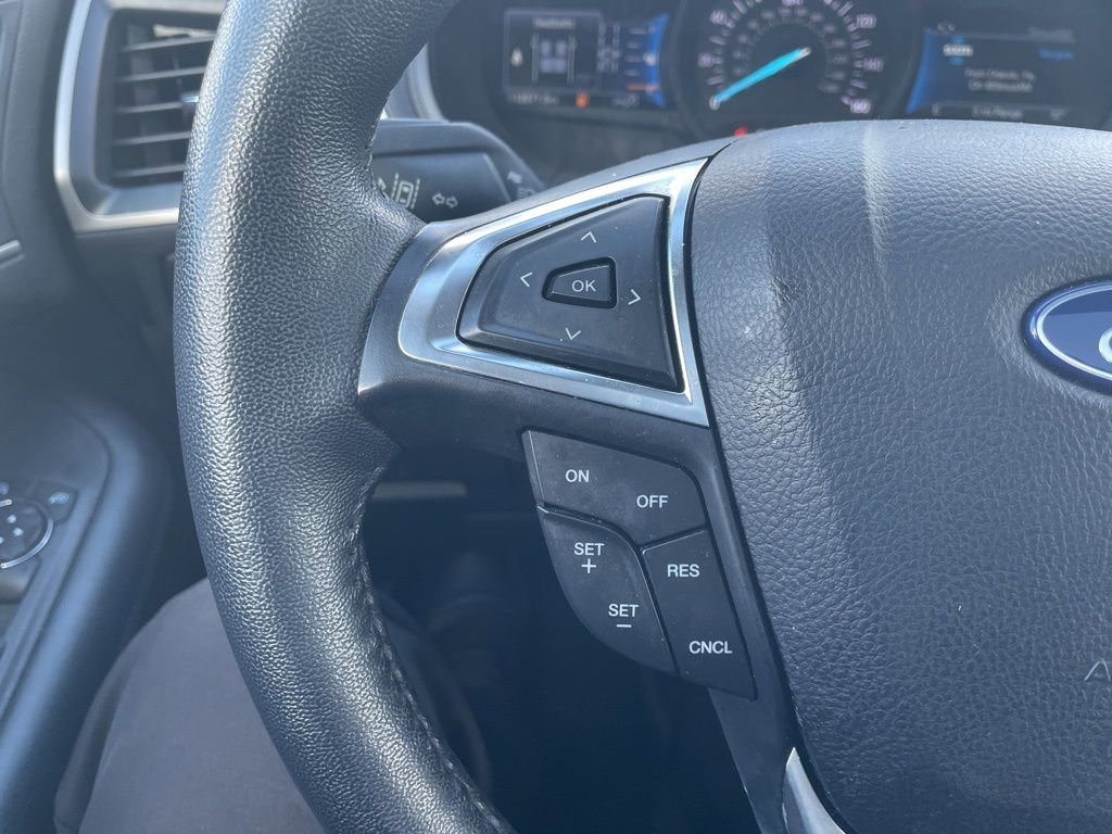Certified 2024 Ford Edge SEL w/ Convenience Package AWD/4WD image 18