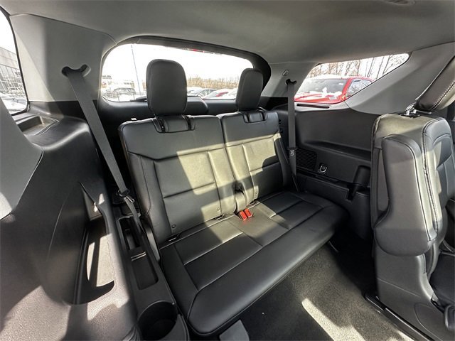 Certified 2023 Ford Explorer XLT w/ Equipment Group 202A image 40