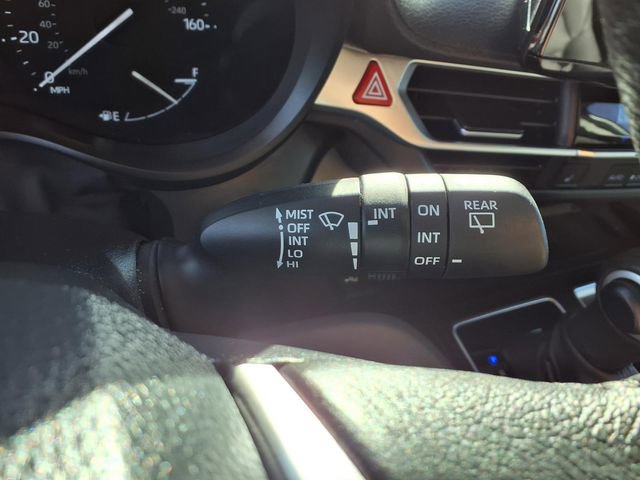 Used 2023 Toyota Sienna XLE w/ XLE Plus Package image 11