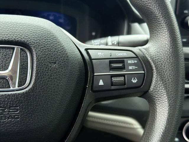 Used 2023 Honda Accord EX image 26
