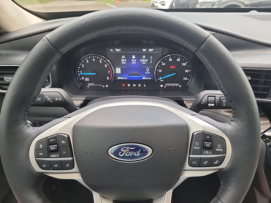 Certified 2022 Ford Explorer Limited w/ Equipment Group 301A RWD image 30