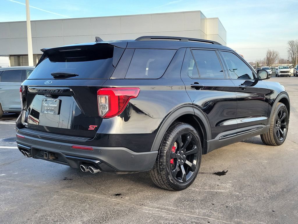 Certified 2021 Ford Explorer ST w/ Equipment Group 401A image 5