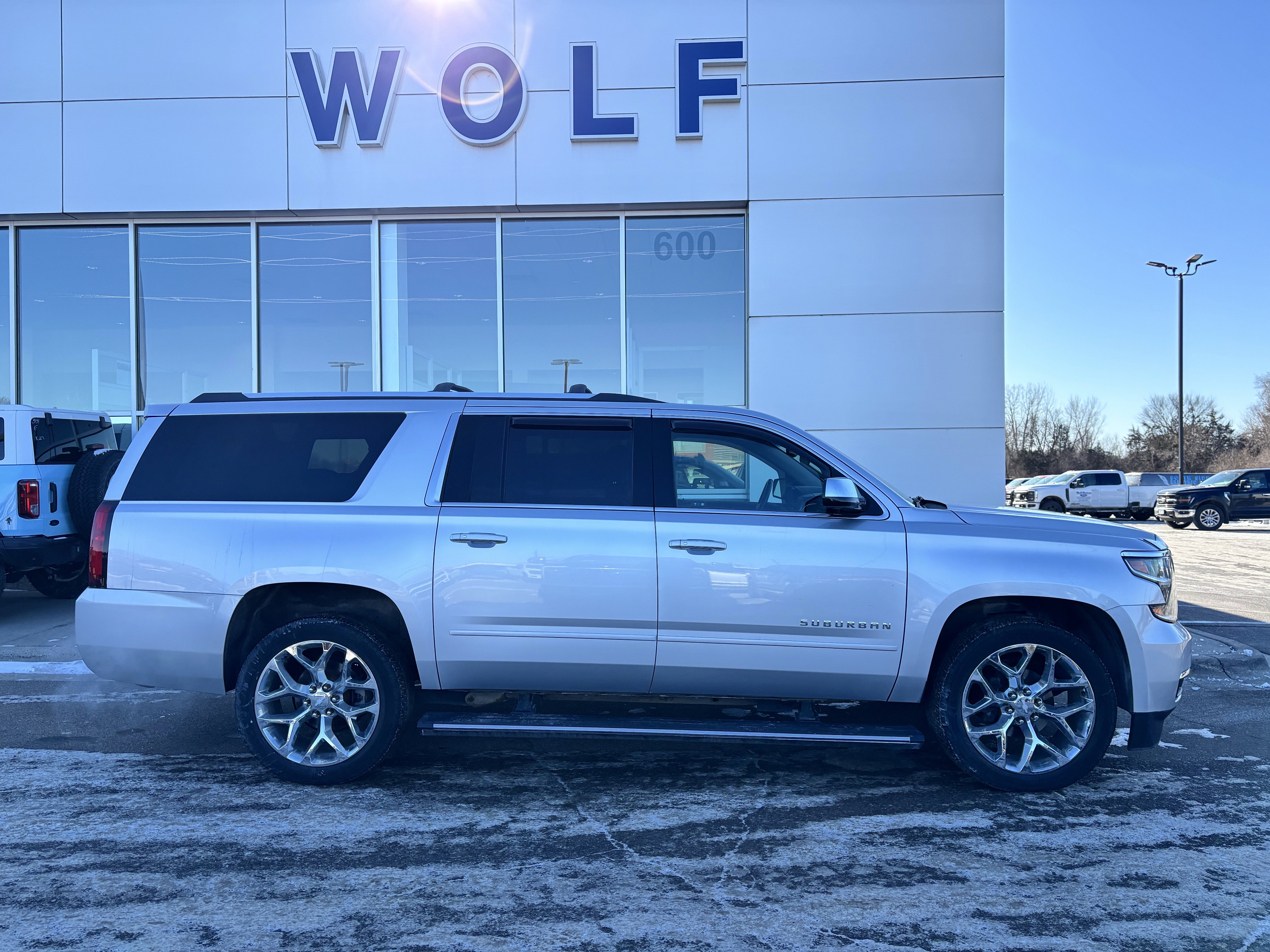 Used 2019 Chevrolet Suburban Premier image 5