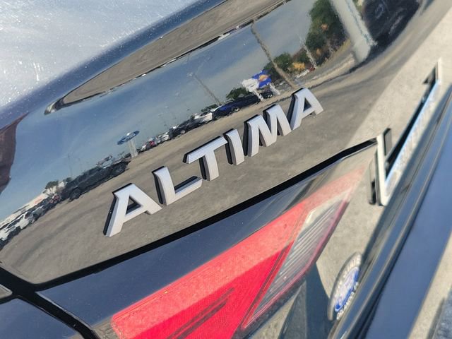 Used 2024 Nissan Altima 2.5 SR FWD image 7