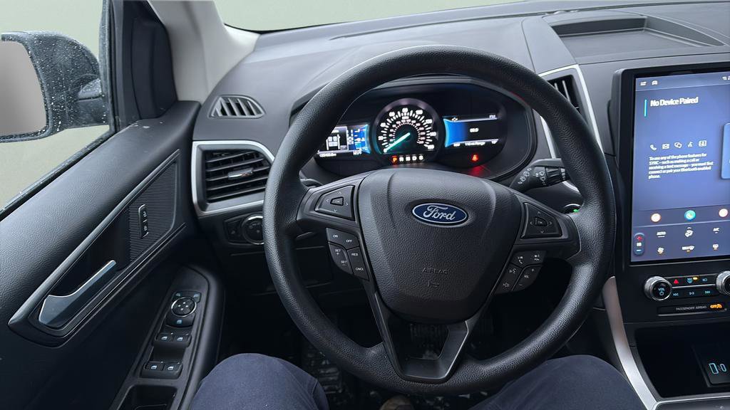 Certified 2024 Ford Edge SE w/ Black Appearance Package AWD/4WD image 19
