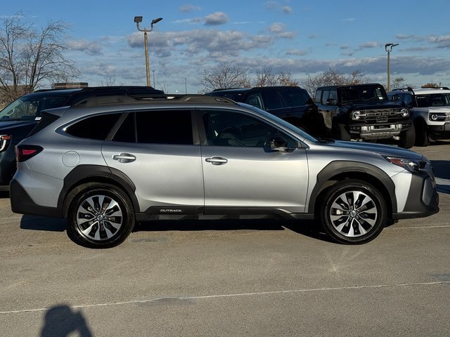 Used 2023 Subaru Outback Limited XT image 6
