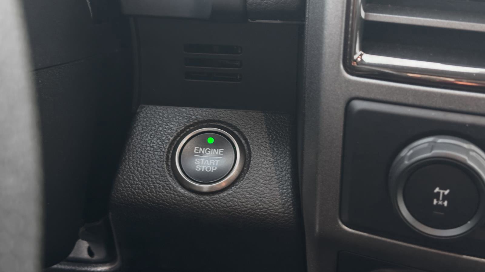 Certified 2020 Ford F150 Raptor w/ Equipment Group 802A Luxury image 20