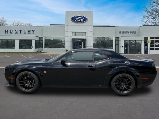 Used 2023 Dodge Challenger R/T Scat Pack RWD image 7