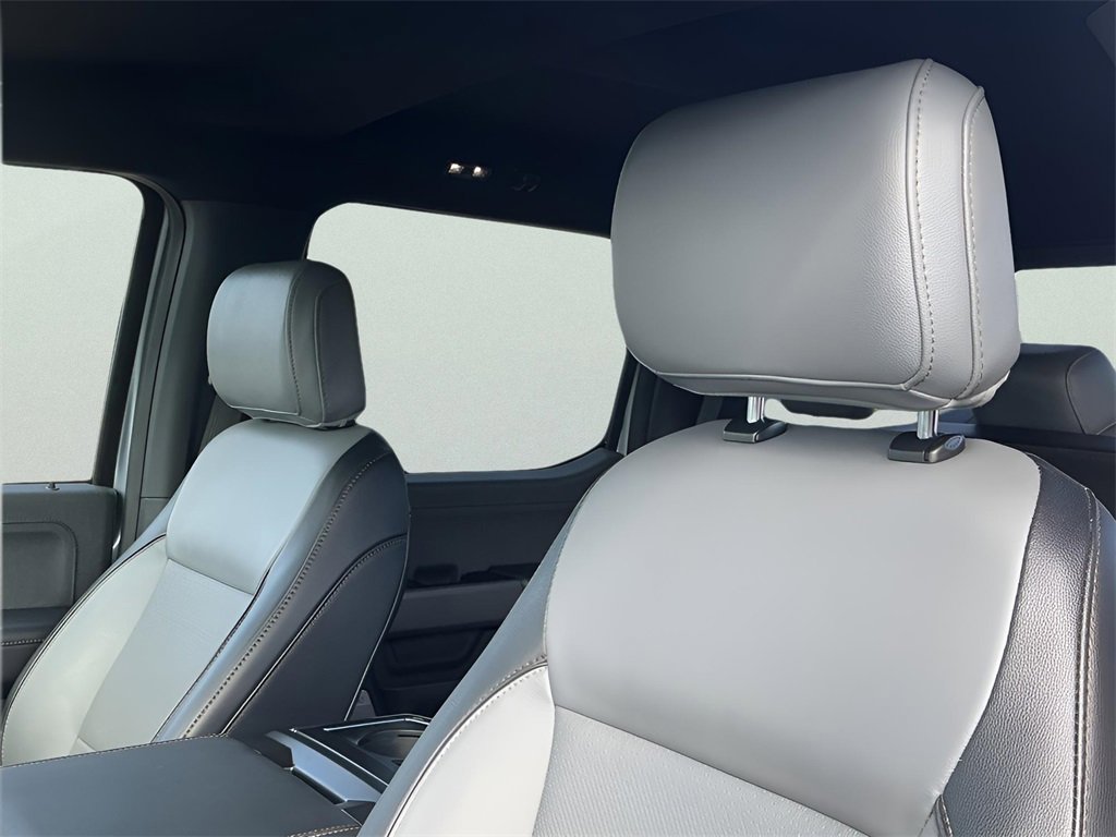 Certified 2022 Ford F150 Lightning Lariat image 28