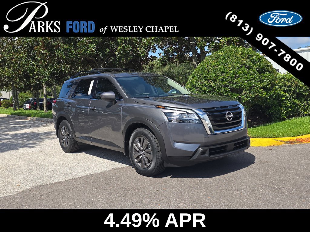 Used 2022 Nissan Pathfinder SV