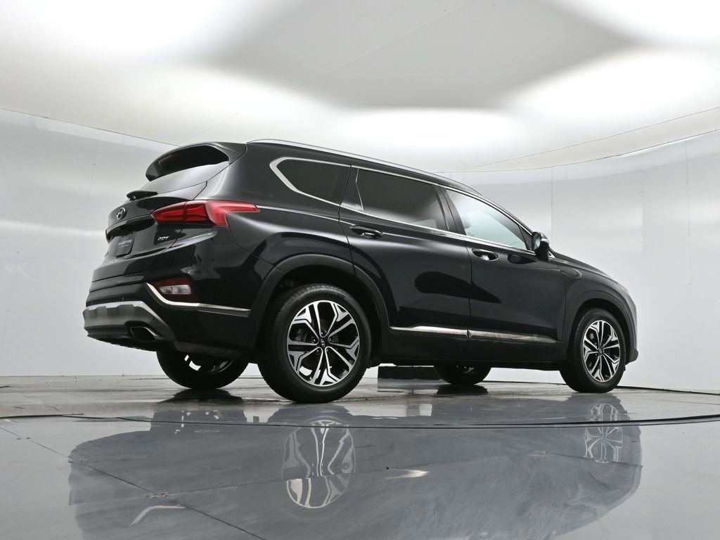 Used 2019 Hyundai Santa Fe Ultimate w/ Cargo Package image 14