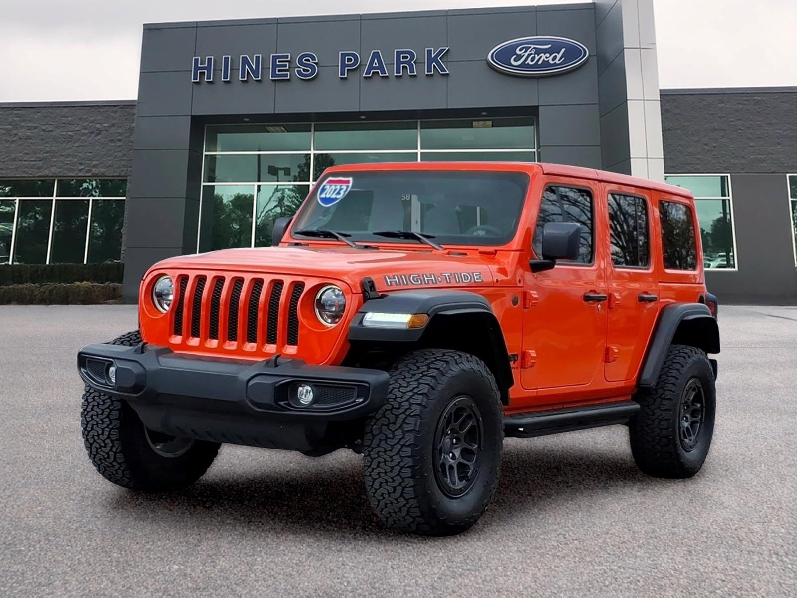 Used 2023 Jeep Wrangler Unlimited Sport AWD/4WD image 3