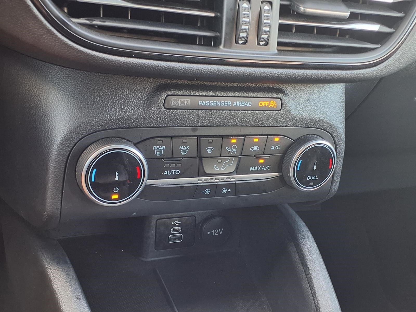 Certified 2025 Ford Escape ST-Line FWD image 21