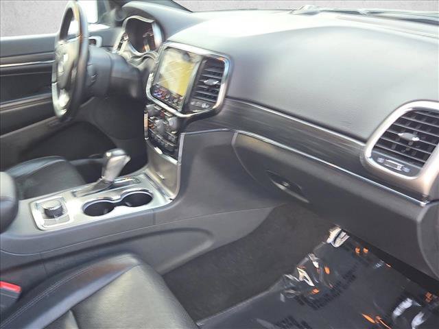 Used 2020 Jeep Grand Cherokee Limited w/ Luxury Group II AWD/4WD image 23