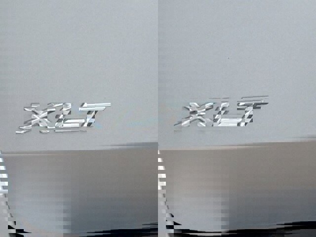 Certified 2021 Ford Explorer XLT w/ Equipment Group 202A image 10