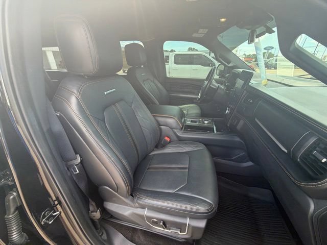 Certified 2023 Ford Expedition Max Platinum RWD image 9