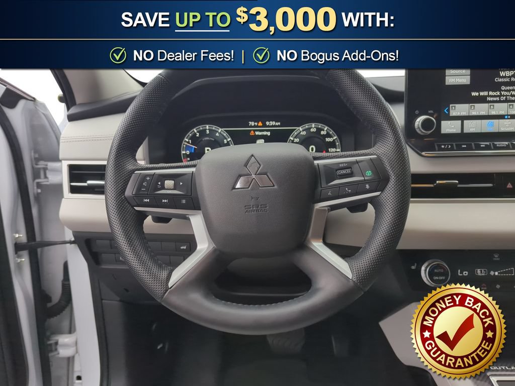 Used 2023 Mitsubishi Outlander SEL FWD image 18