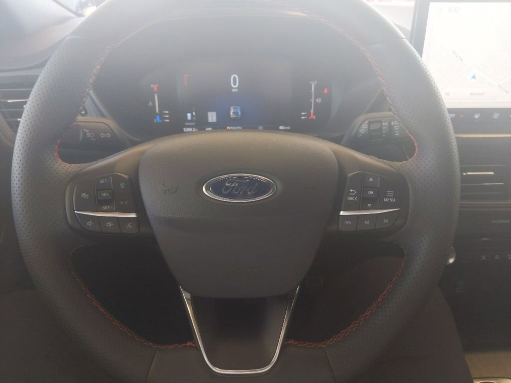Certified 2023 Ford Escape ST-Line w/ Tech Pack #1 AWD/4WD image 16