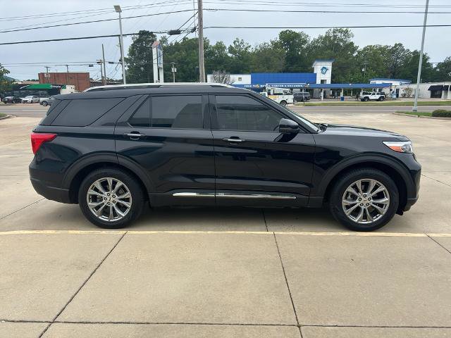 Certified 2022 Ford Explorer Limited w/ Equipment Group 301A RWD image 4