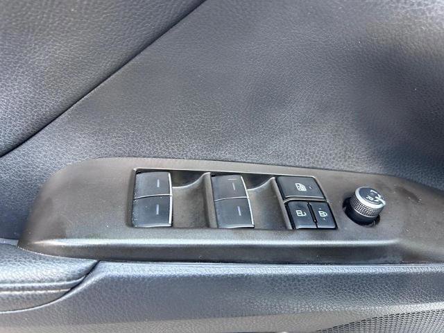Used 2024 Toyota Camry XLE w/ Navigation Package FWD image 19