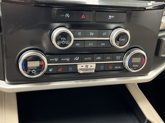 Certified 2024 Ford Expedition XLT AWD/4WD image 23
