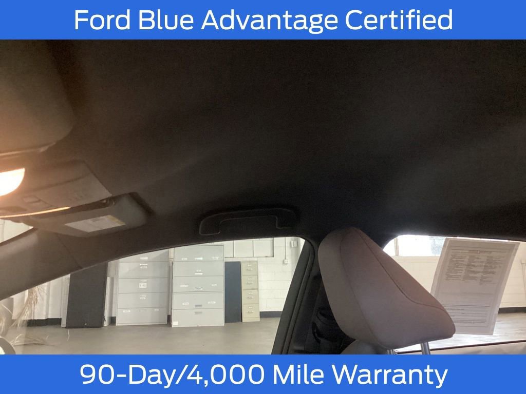 Used 2022 Toyota Corolla SE image 13