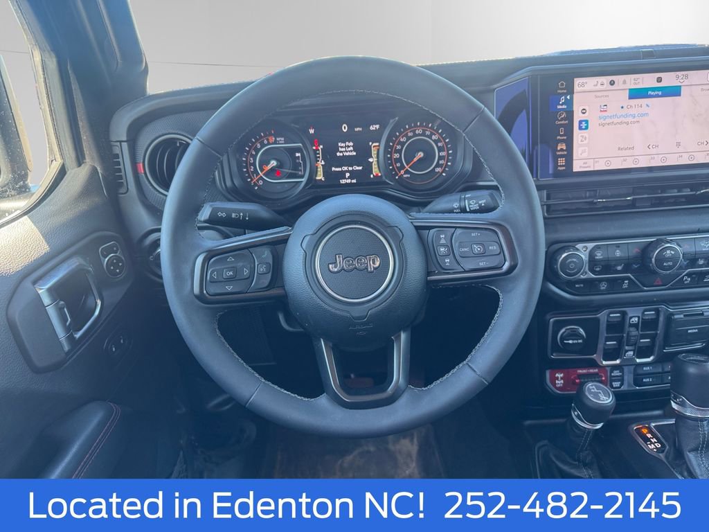Used 2025 Jeep Gladiator Rubicon w/ Safety Group AWD/4WD image 13