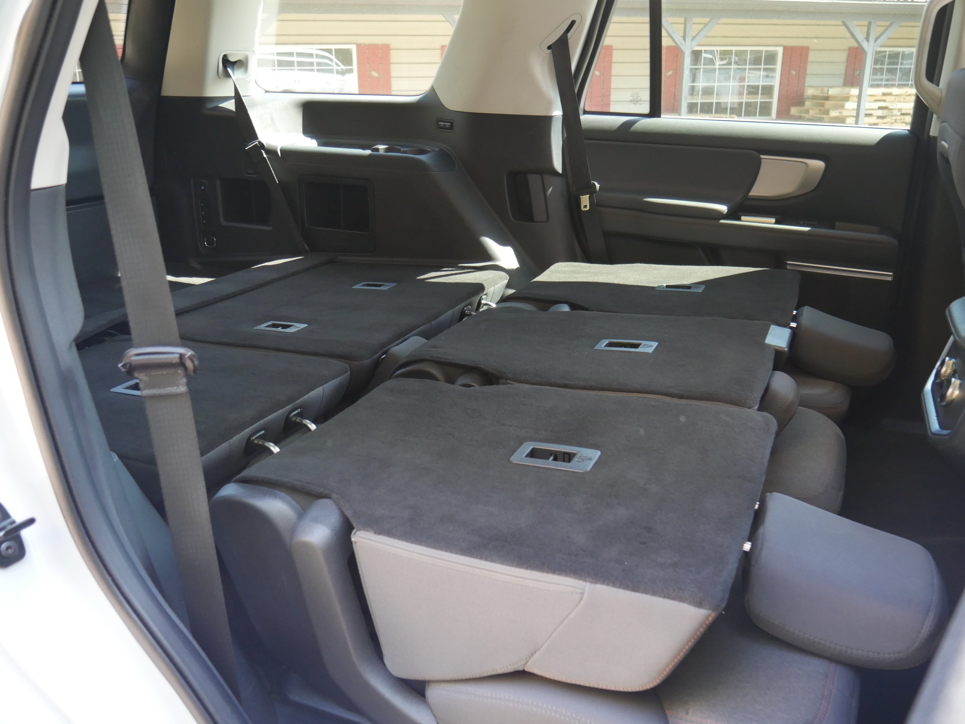 Certified 2025 Ford Expedition Active AWD/4WD image 26