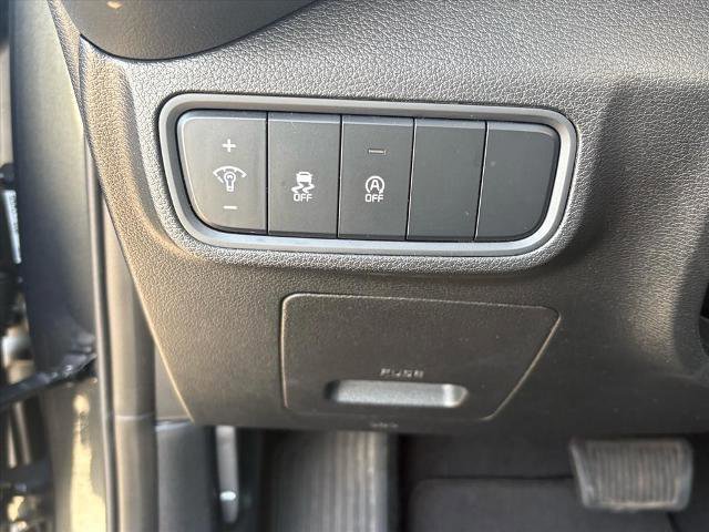 Used 2024 Kia Soul LX w/ Option Group 015 image 15