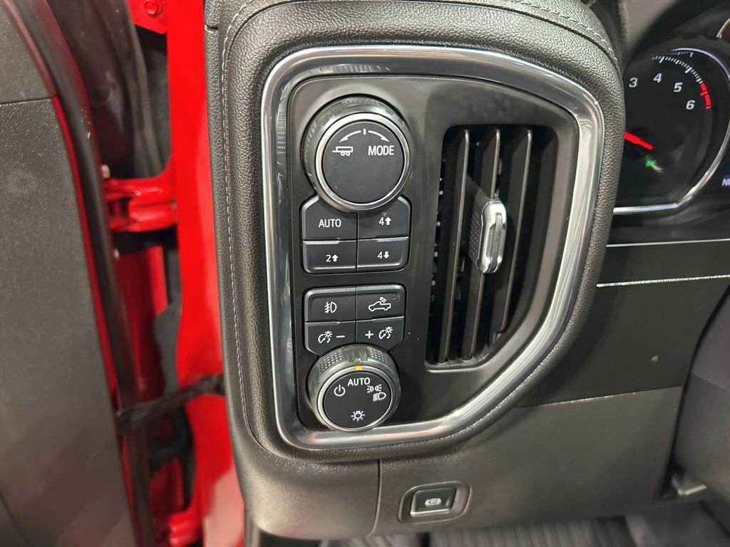 Used 2021 Chevrolet Silverado 1500 RST image 12