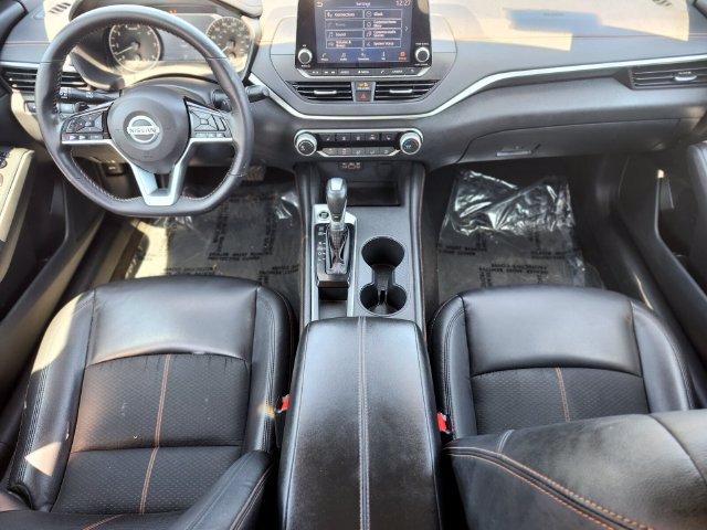 Used 2021 Nissan Altima 2.0 SR FWD image 12