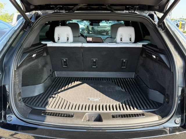 Used 2024 Cadillac XT4 Sport AWD/4WD image 29