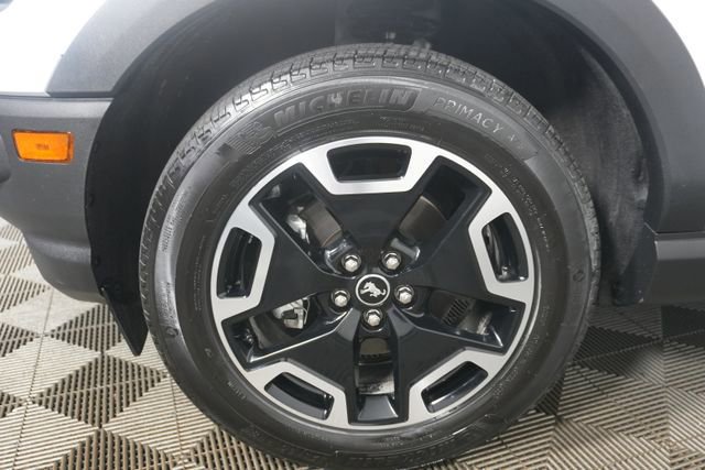 Certified 2024 Ford Bronco Sport Outer Banks w/ Tech Package image 9