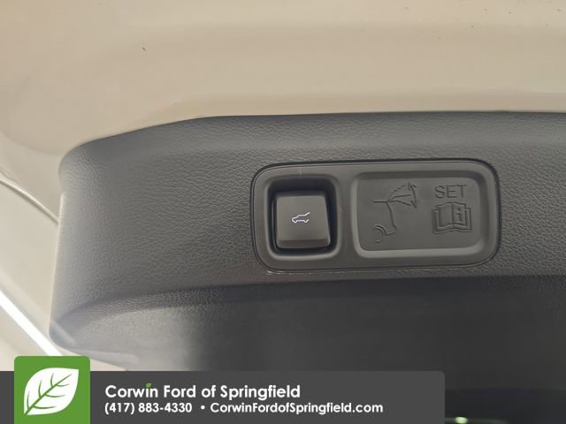 Certified 2024 Ford Expedition Limited image 20