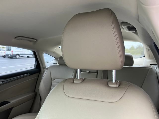 Certified 2019 Ford Fusion SE FWD image 15