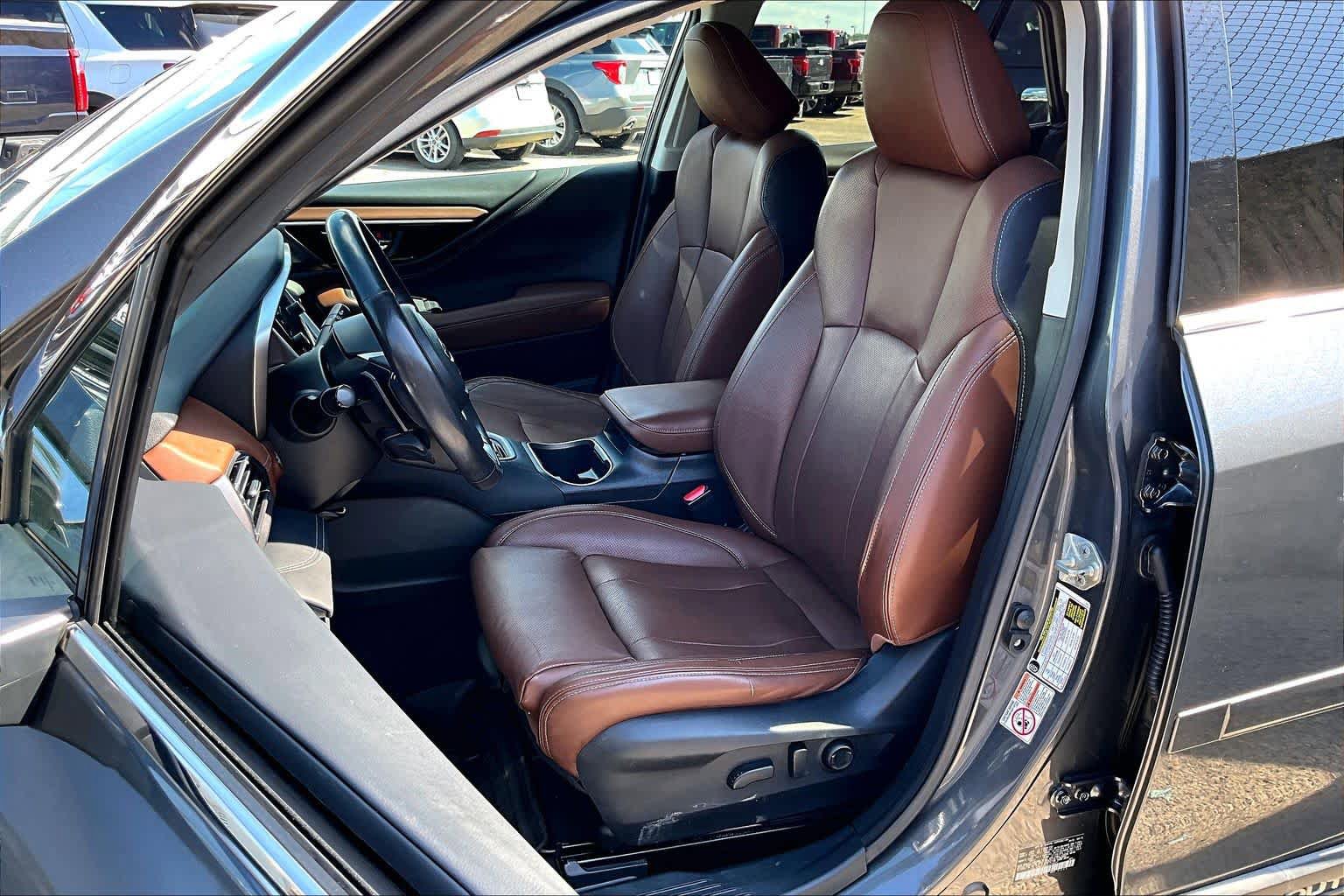 Used 2020 Subaru Outback Touring AWD/4WD image 10