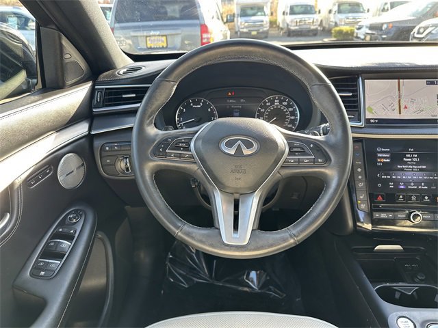 Used 2022 INFINITI QX55 Essential w/ Proassist Package image 15