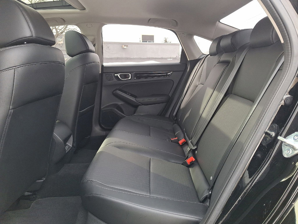 Used 2023 Honda Civic Touring image 25